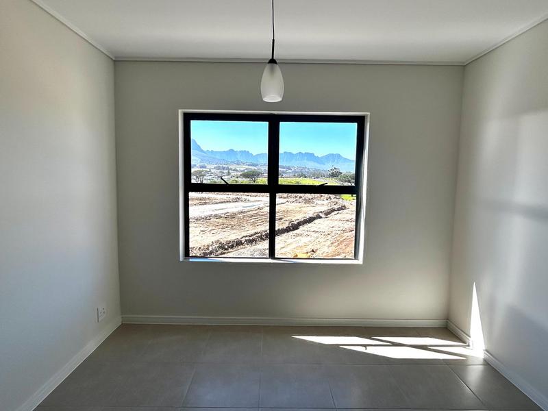 To Let 1 Bedroom Property for Rent in The Huntsman Western Cape